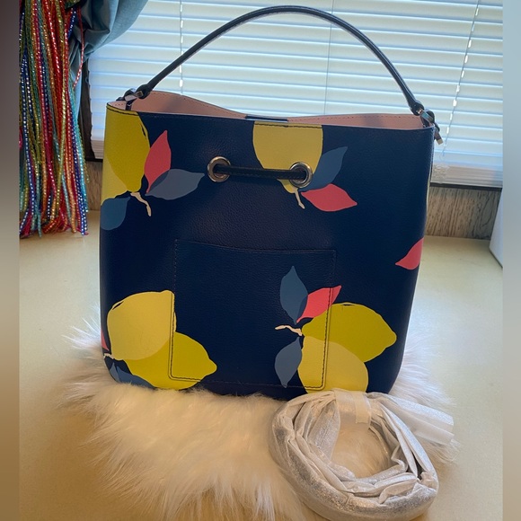 EUC Kate spade New York Eva lemon zest bucket bag/ crossbody - Picture 2 of 15